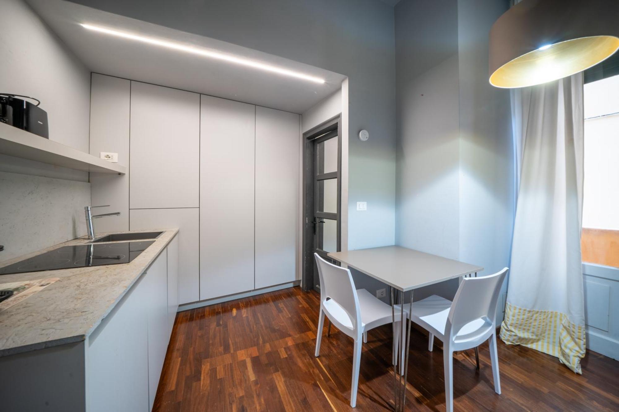 Hoomee Piazza Erbe Apartment Verona Exterior photo