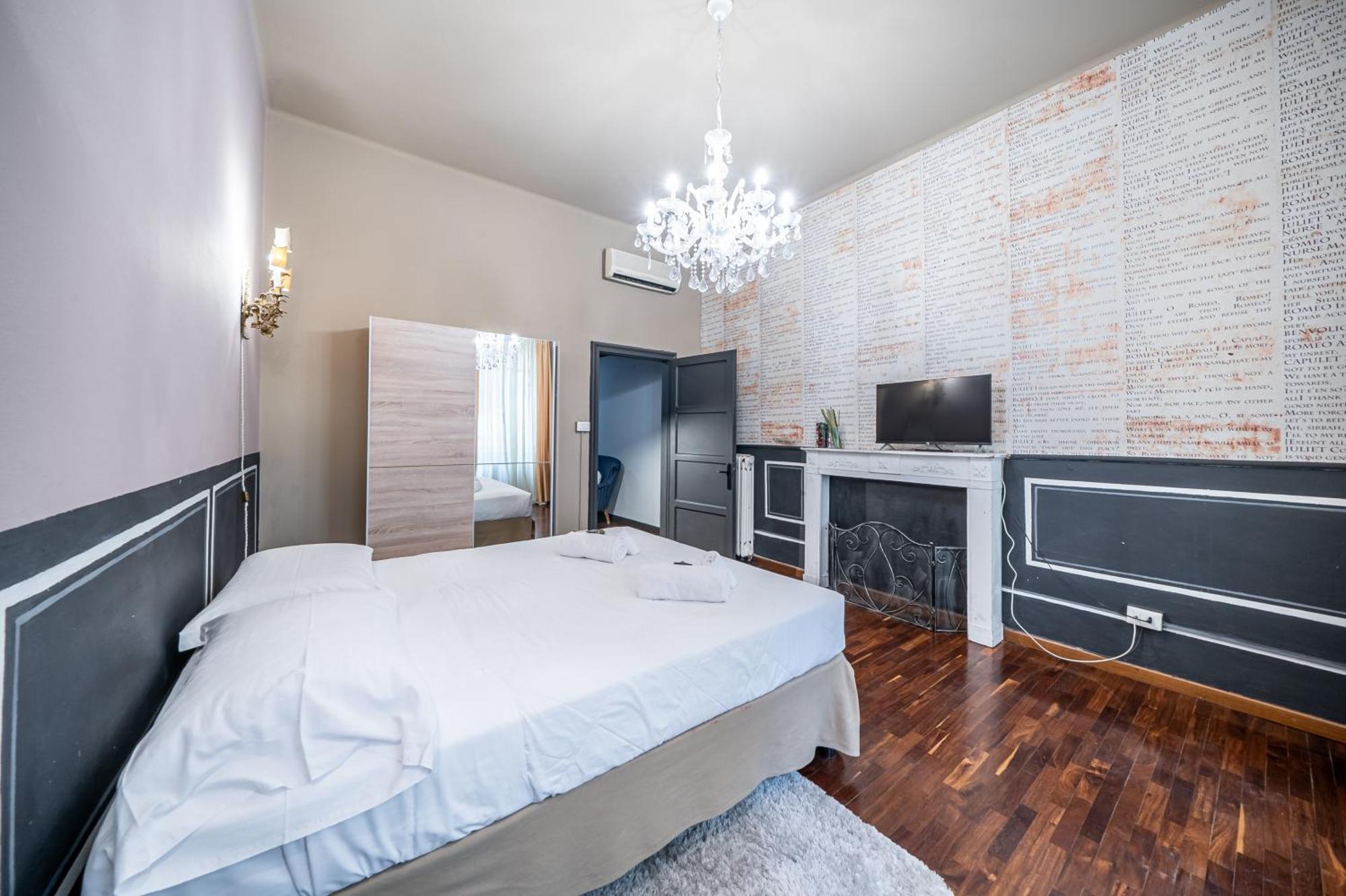 Hoomee Piazza Erbe Apartment Verona Exterior photo